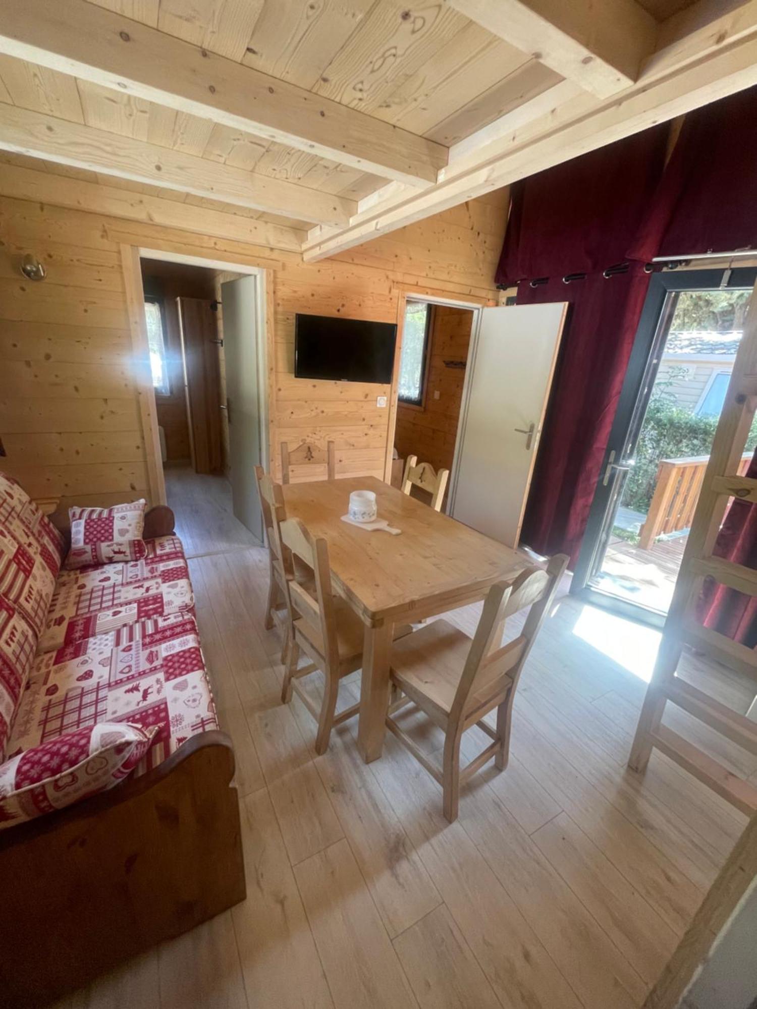 Camping L'Enclave Mobil-Home Estavar 외부 사진