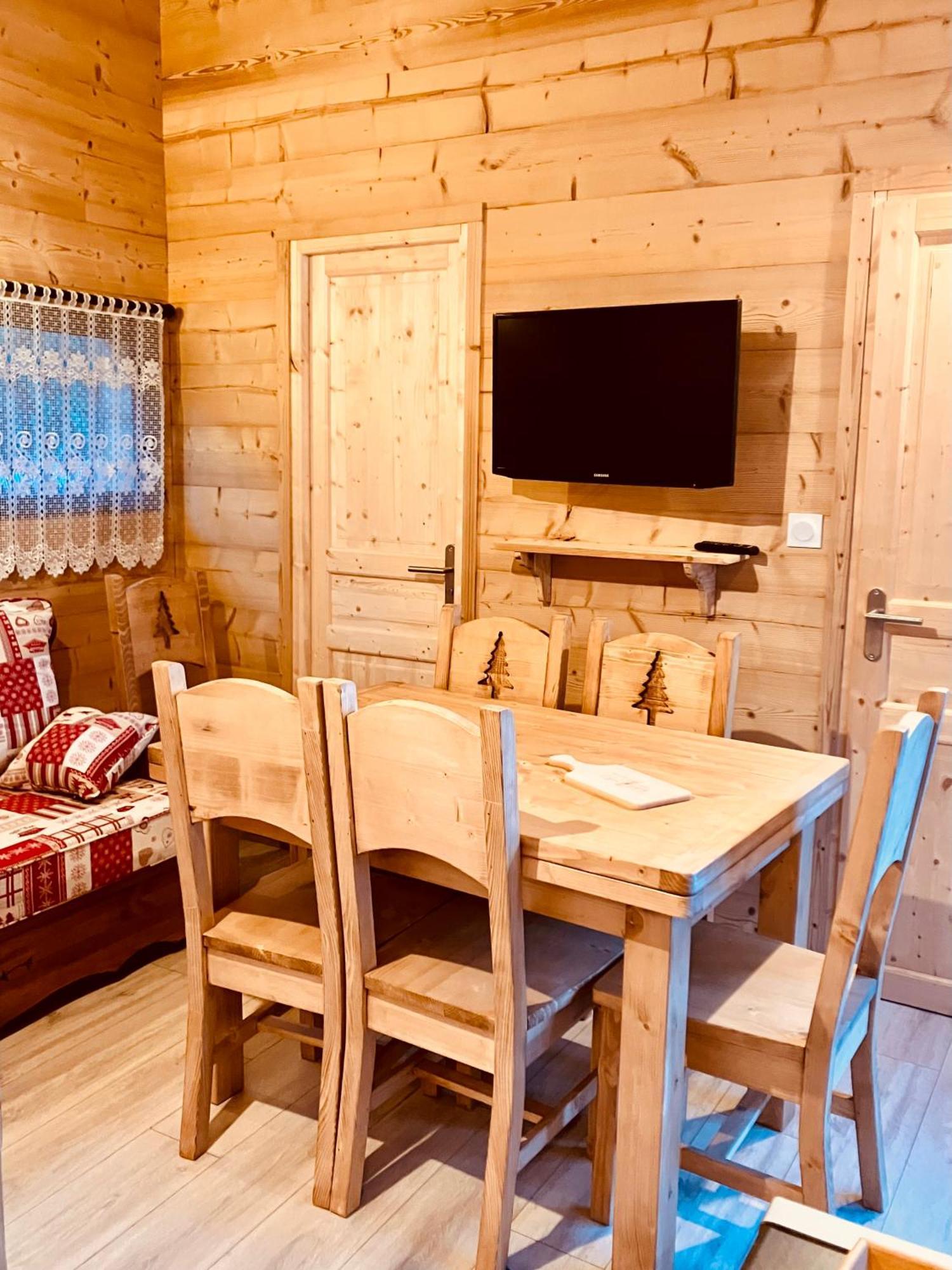 Camping L'Enclave Mobil-Home Estavar 외부 사진